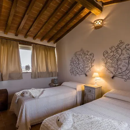 Casale La Rugantina Villa Cortona