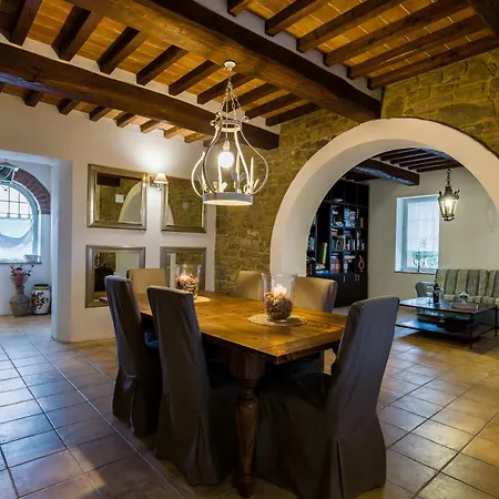 Casale La Rugantina * Cortona